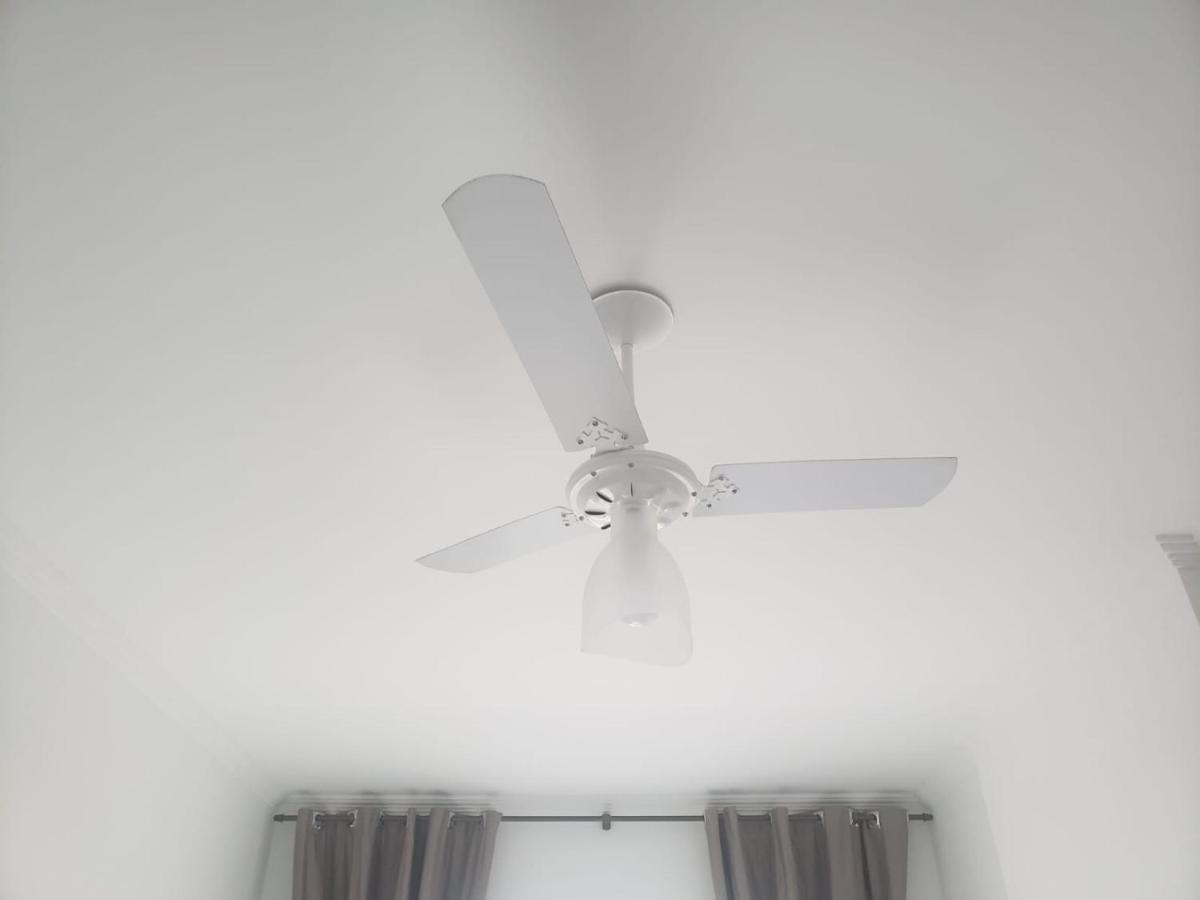 プライア・グランデLindo Apto 300M Praia Da Ocian E Centro - Vista Mar- Varanda Sacada - Wi-Fi 300 Mbps - Vaga De Garagem - Acomoda Ate 6 Pessoasアパートメント エクステリア 写真
